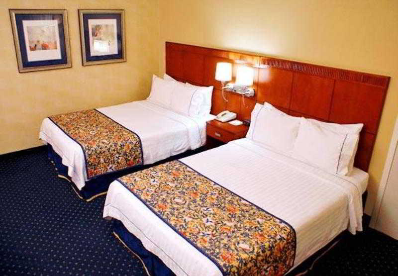 Hotel Courtyard By Marriott Atlanta Executive Park/Emory Pokój zdjęcie