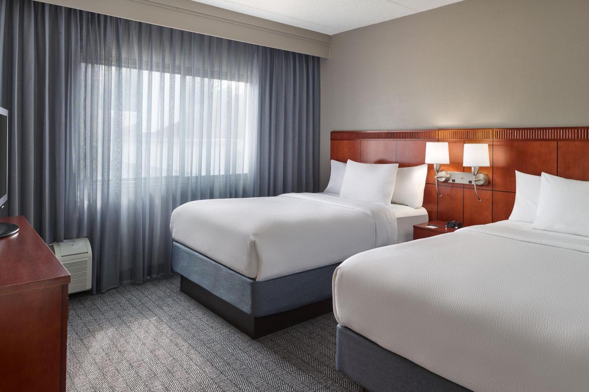 Hotel Courtyard By Marriott Atlanta Executive Park/Emory Zewnętrze zdjęcie